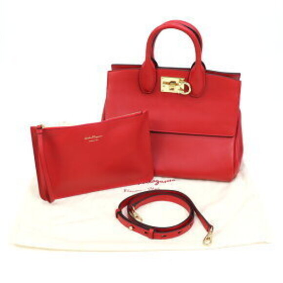 Salvatore Ferragamo Studio Bag Gancini Red Calfskin Pouch Shoulder - Picture 15 of 15